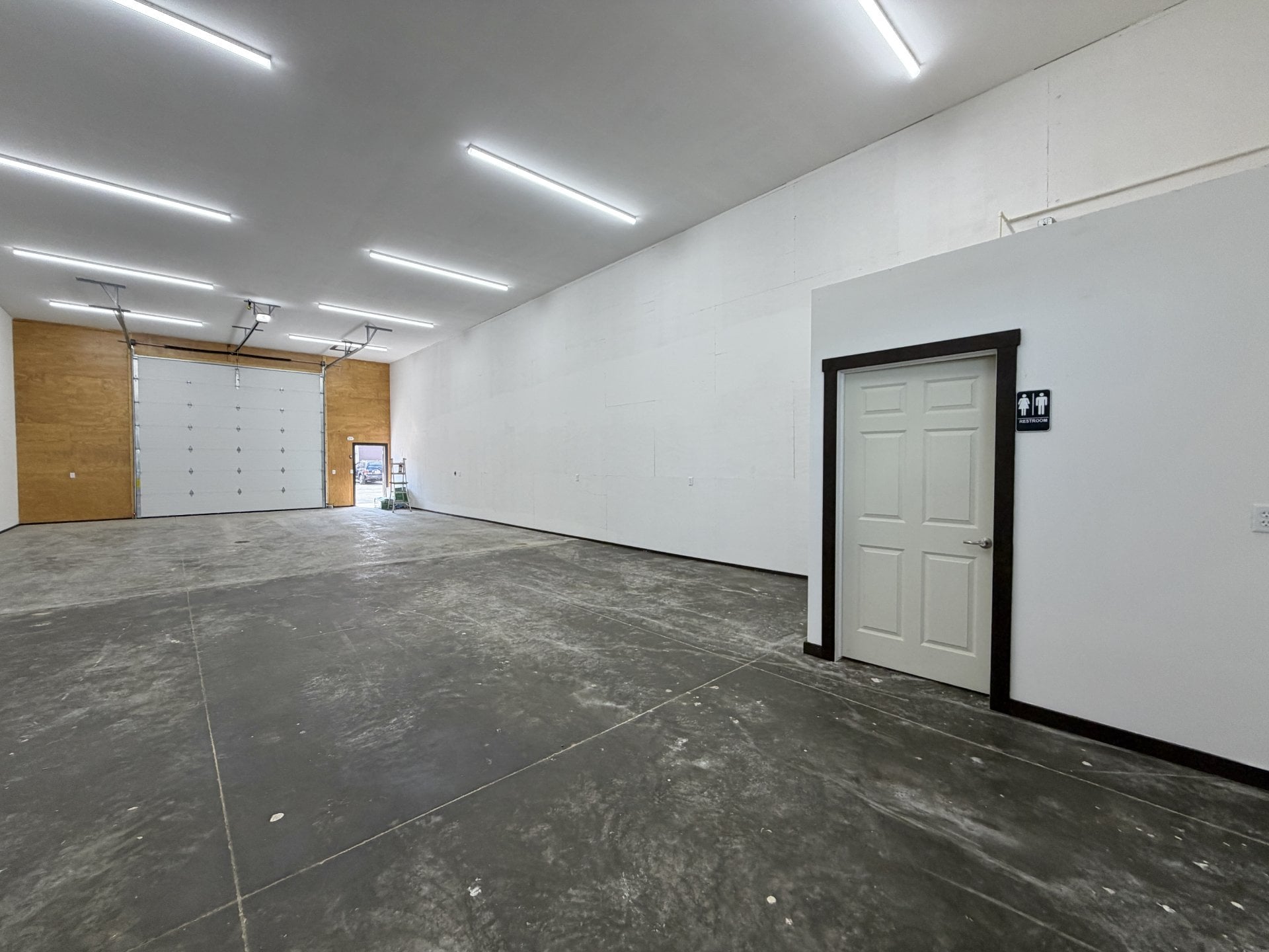 Thumbnail for storage unit 106