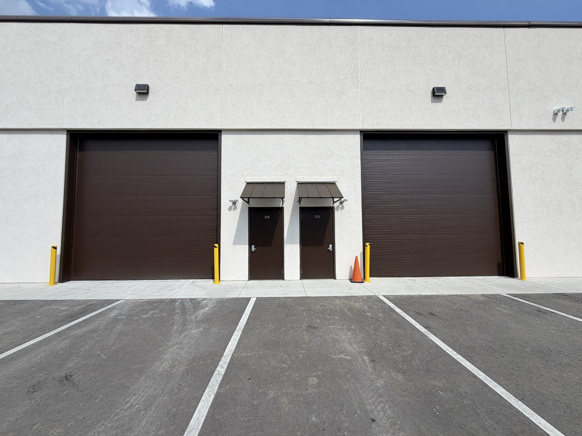 Thumbnail for storage unit 106